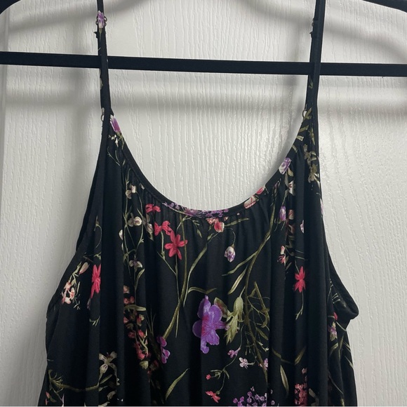 Vero Moda | Floral Maxi Dress - Picture 6 of 14